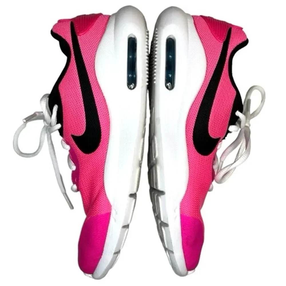 Nike air max hyper pink sneakers youth 6 active wear running workout sports